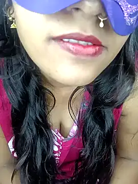 Snapshot of Wifesuman40 chatting on 25, 1, 2025 Wifesuman40 online show from 25, 1, 2025