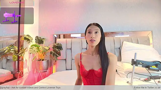 RoseTaylor   online show from 7, 2, 2026