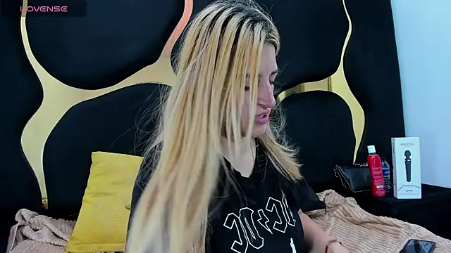 GiaRoussel online show from 27, 2, 2026