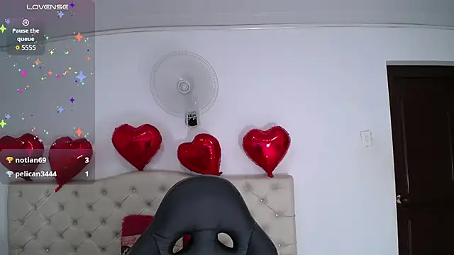 cristal horny19 online show from 15, 9, 2025