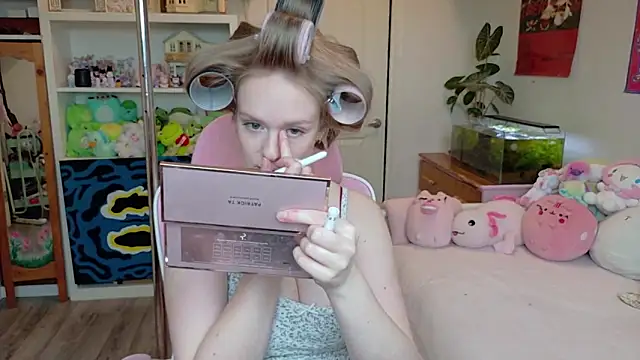 Daisy Dollxo online show from 13, 5, 2026