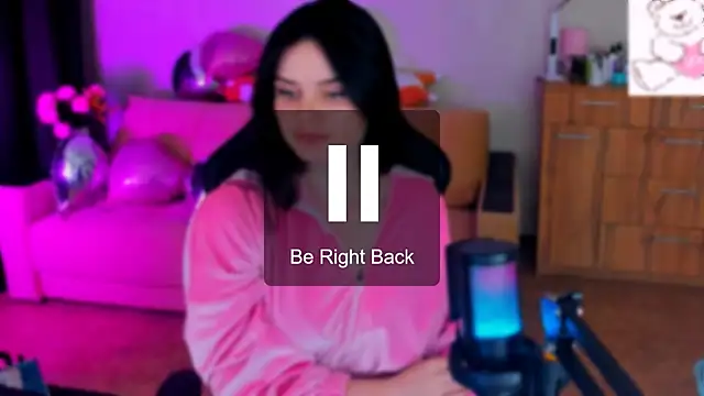 Lora Cain online show from 22, 2, 2025