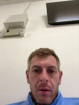 adrian90bi11 online show from 26, 5, 2026