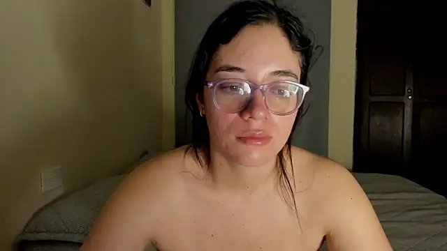 Snapshot of atenas_05_ chatting on 25, 7, 2026 atenas 05 online show from 25, 7, 2026