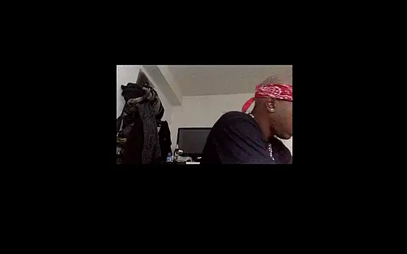 Snapshot of POPAYE972 chatting on 2, 7, 2026 POPAYE972 online show from 2, 7, 2026