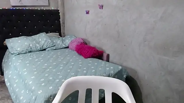 GeovannaFranco online show from 8, 9, 2025