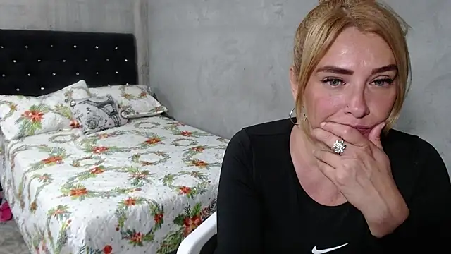 GeovannaFranco online show from 17, 3, 2026