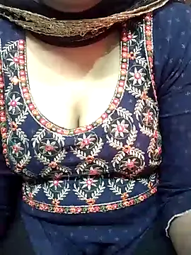 Cute Sona17 online show from 17, 1, 2025