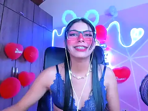 Snapshot of _ALLYSON18_ chatting on 19, 2, 2025 ALLYSON18 online show from 19, 2, 2025