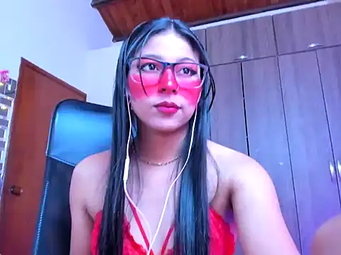 Snapshot of _ALLYSON18_ chatting on 26, 9, 2025 ALLYSON18 online show from 26, 9, 2025