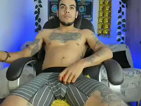 Snapshot of mikee_scooth chatting on 20, 1, 2025 mikee scooth online show from 20, 1, 2025