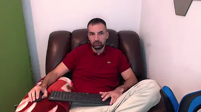 Snapshot of Leo_1617 chatting on 10, 3, 2025 Leo 1617 online show from 10, 3, 2025