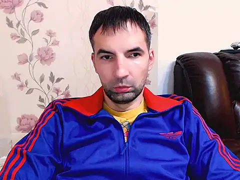 Snapshot of Leo_1617 chatting on 26, 11, 2025 Leo 1617 online show from 26, 11, 2025