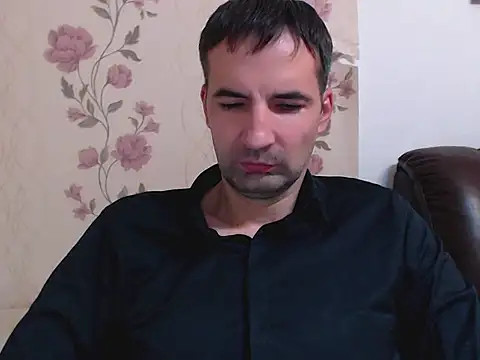 Snapshot of Leo_1617 chatting on 29, 11, 2025 Leo 1617 online show from 29, 11, 2025