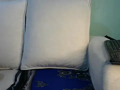 Caryyyl online show from 1, 10, 2025