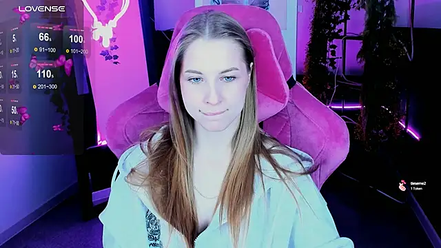 CuteMousee online show from 5, 10, 2025