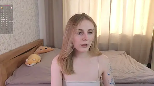 HalieCross online show from 12, 2, 2025