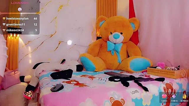 BrendaSquirtx online show from 15, 2, 2025