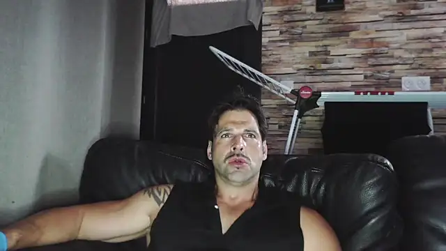 XxBigboybandxX online show from 28, 9, 2025