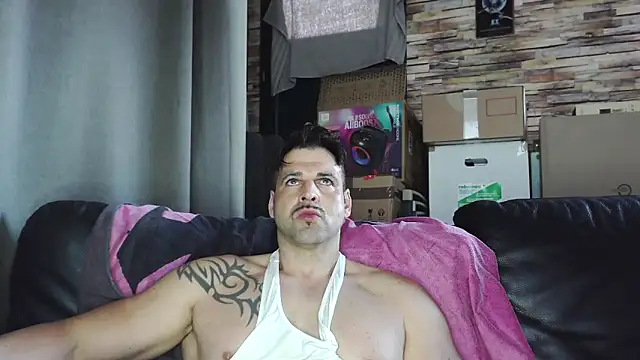 XxBigboybandxX online show from 17, 3, 2026