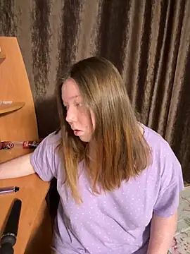 Blush Lolaa online show from 7, 11, 2025