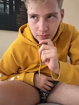 CDLukeLucy420 online show from 7, 10, 2025