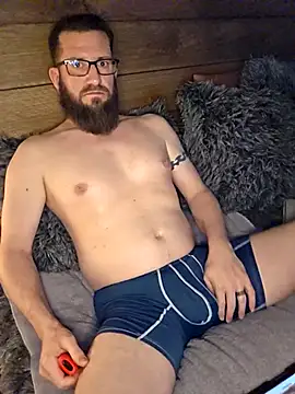 Snapshot of Icebearsticlese chatting on 12, 3, 2026 Icebearsticlese online show from 12, 3, 2026