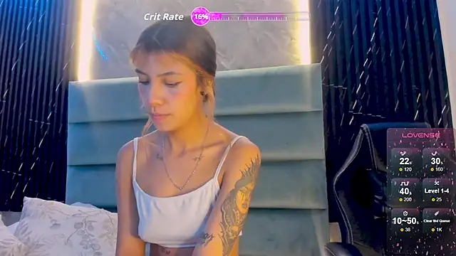 Snapshot of MelodiLovee_ chatting on 19, 11, 2025 MelodiLovee online show from 19, 11, 2025