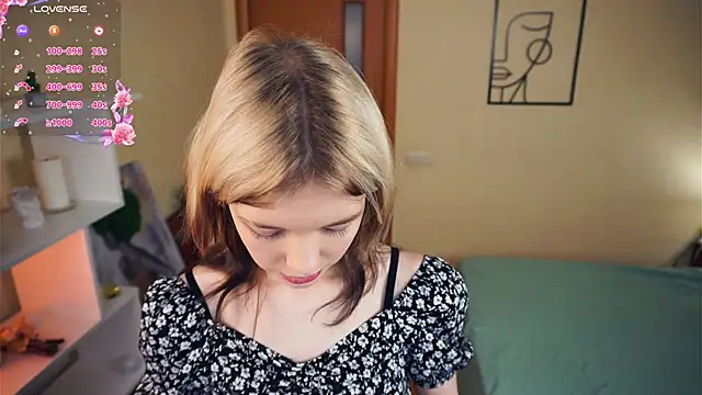 Snapshot of EngelAlman chatting on 9, 3, 2025 EngelAlman online show from 9, 3, 2025