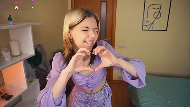 Snapshot of EngelAlman chatting on 15, 3, 2025 EngelAlman online show from 15, 3, 2025