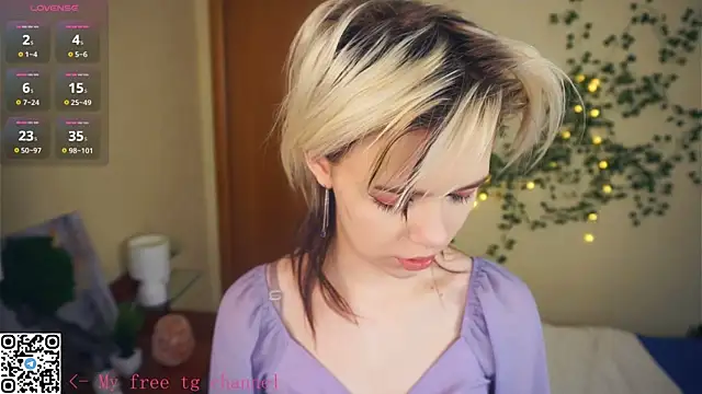 Snapshot of EngelAlman chatting on 16, 11, 2025 EngelAlman online show from 16, 11, 2025