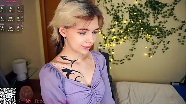 Snapshot of EngelAlman chatting on 23, 11, 2025 EngelAlman online show from 23, 11, 2025