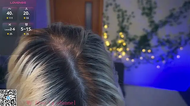 Snapshot of EngelAlman chatting on 26, 11, 2025 EngelAlman online show from 26, 11, 2025