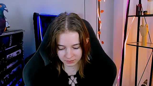 TinaDavil online show from 3, 12, 2024