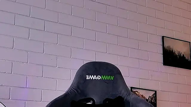 Snapshot of TinaDavil chatting on 3, 2, 2026 TinaDavil online show from 3, 2, 2026