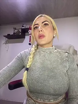 alicev kitty online show from 19, 12, 2025