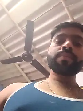 Bullgardenrnc123 online show from 28, 11, 2025