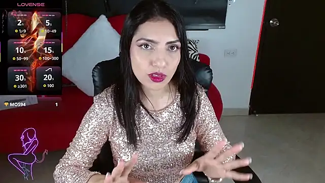 Carolaine69  online show from 13, 11, 2025