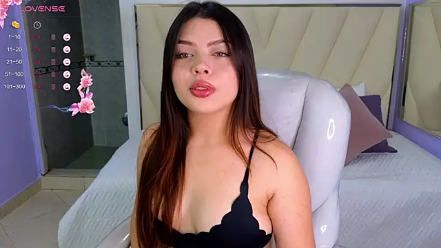 Snapshot of Sexy_paradise18_ chatting on 8, 3, 2025 Sexy paradise18 online show from 8, 3, 2025