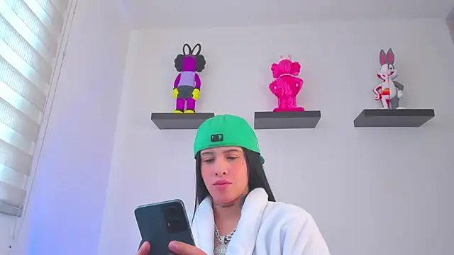 Snapshot of Gangster_Girl chatting on 26, 12, 2024 Gangster Girl online show from 26, 12, 2024