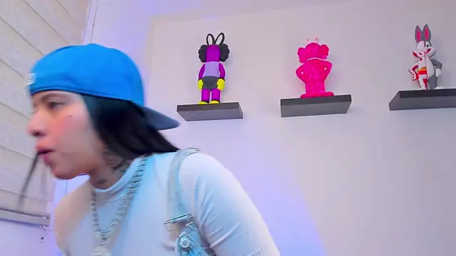 Snapshot of Gangster_Girl chatting on 28, 12, 2024 Gangster Girl online show from 28, 12, 2024