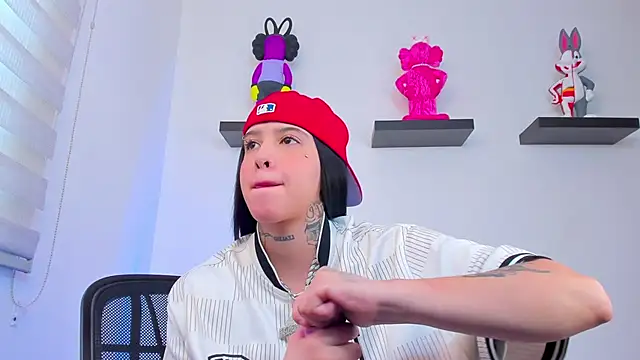 Snapshot of Gangster_Girl chatting on 29, 12, 2024 Gangster Girl online show from 29, 12, 2024