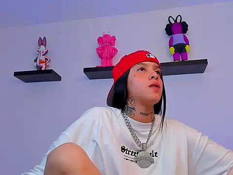 Snapshot of Gangster_Girl chatting on 10, 2, 2025 Gangster Girl online show from 10, 2, 2025