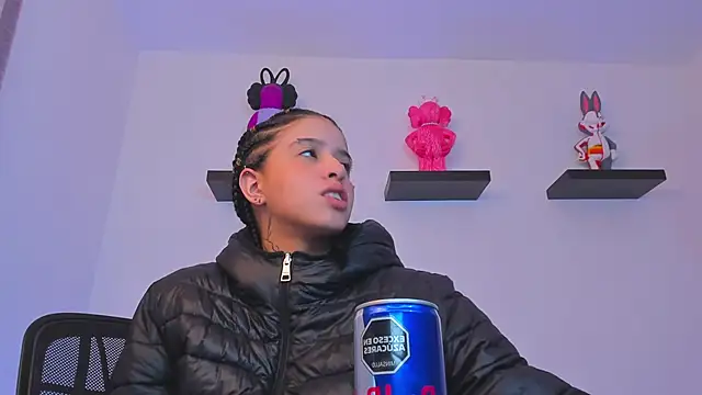 Snapshot of Gangster_Girl chatting on 3, 3, 2025 Gangster Girl online show from 3, 3, 2025