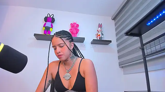 Snapshot of Gangster_Girl chatting on 17, 9, 2025 Gangster Girl online show from 17, 9, 2025