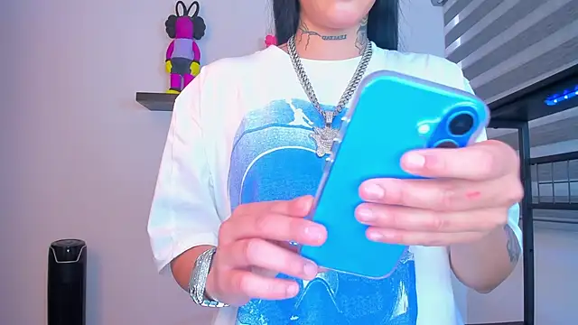 Snapshot of Gangster_Girl chatting on 19, 10, 2025 Gangster Girl online show from 19, 10, 2025