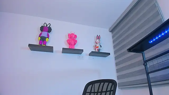 Snapshot of Gangster_Girl chatting on 22, 11, 2025 Gangster Girl online show from 22, 11, 2025