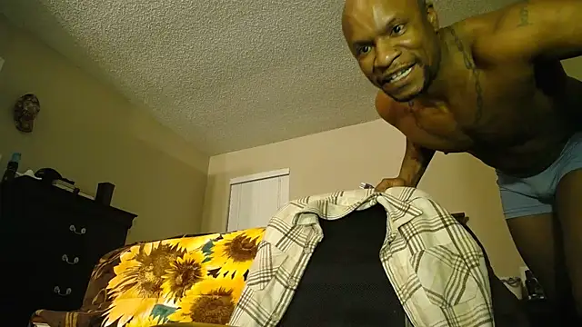 SexxyreddMale online show from 2, 3, 2025