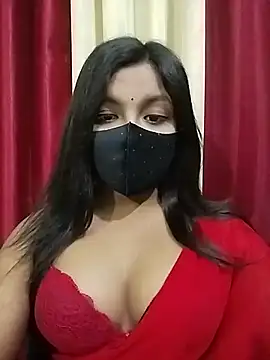 Snapshot of Myra-sen chatting on 28, 7, 2026 Myra-sen online show from 28, 7, 2026