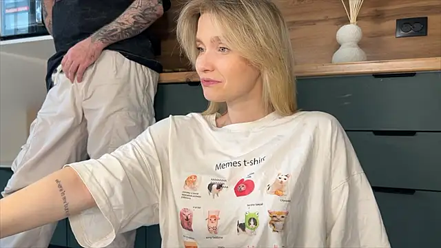 Adelovenick online show from 14, 3, 2026